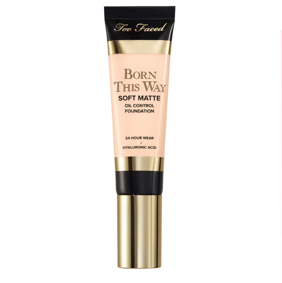 Too Faced Born This Way Soft Matte Foundation – Oil Control 24H